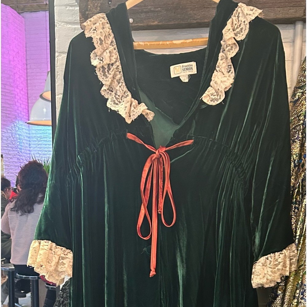 Franklin Simon vintage  velvet housecoat